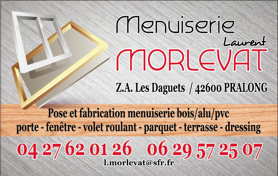 Aménagement de cuisine étroite avec placards et rangements sur mesure dans la Loire